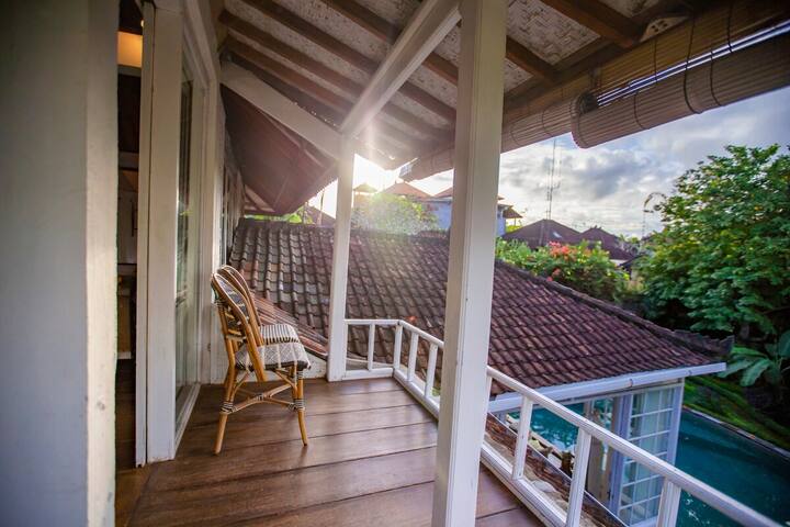 The balcony off the upstairs bedroom, facing east